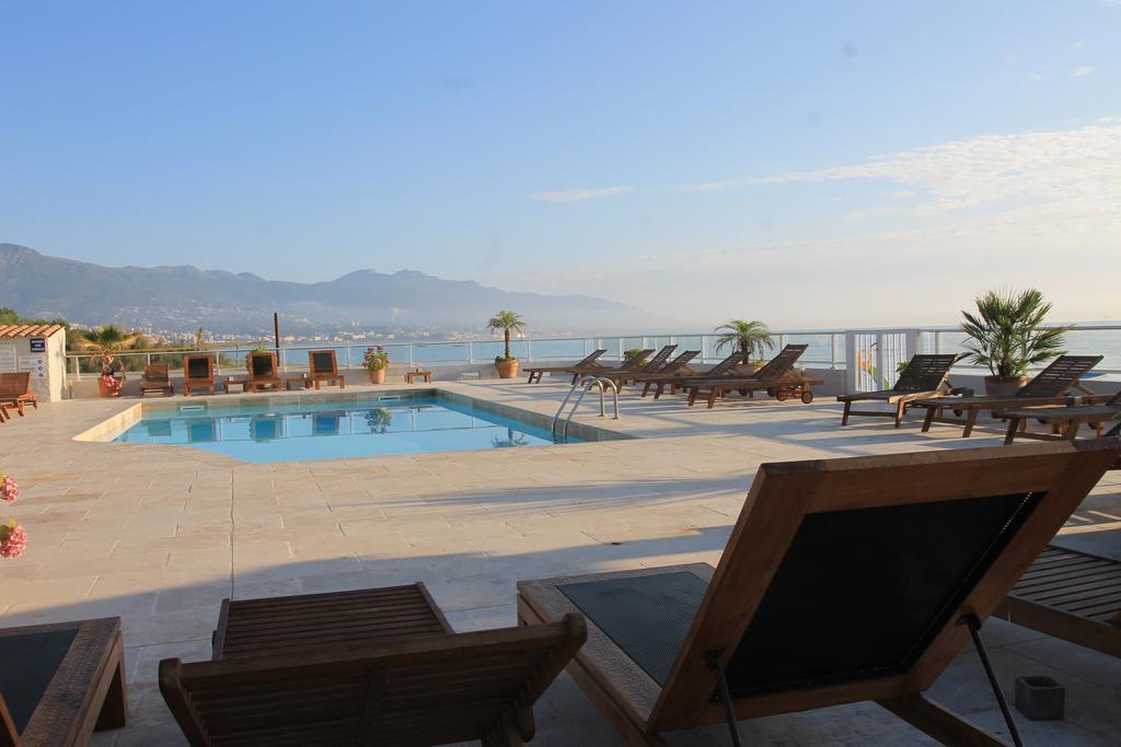 Hotel Pineto Бигулья Экстерьер фото